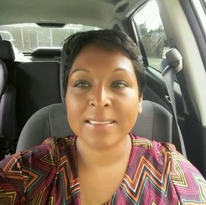 Meet your Posher, Nancy